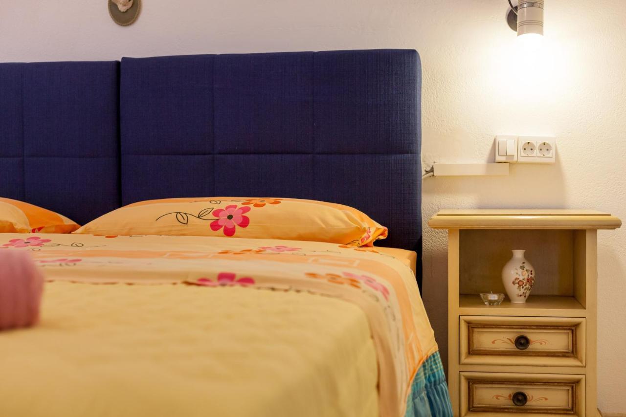 Holiday Home Duje Трогир Экстерьер фото