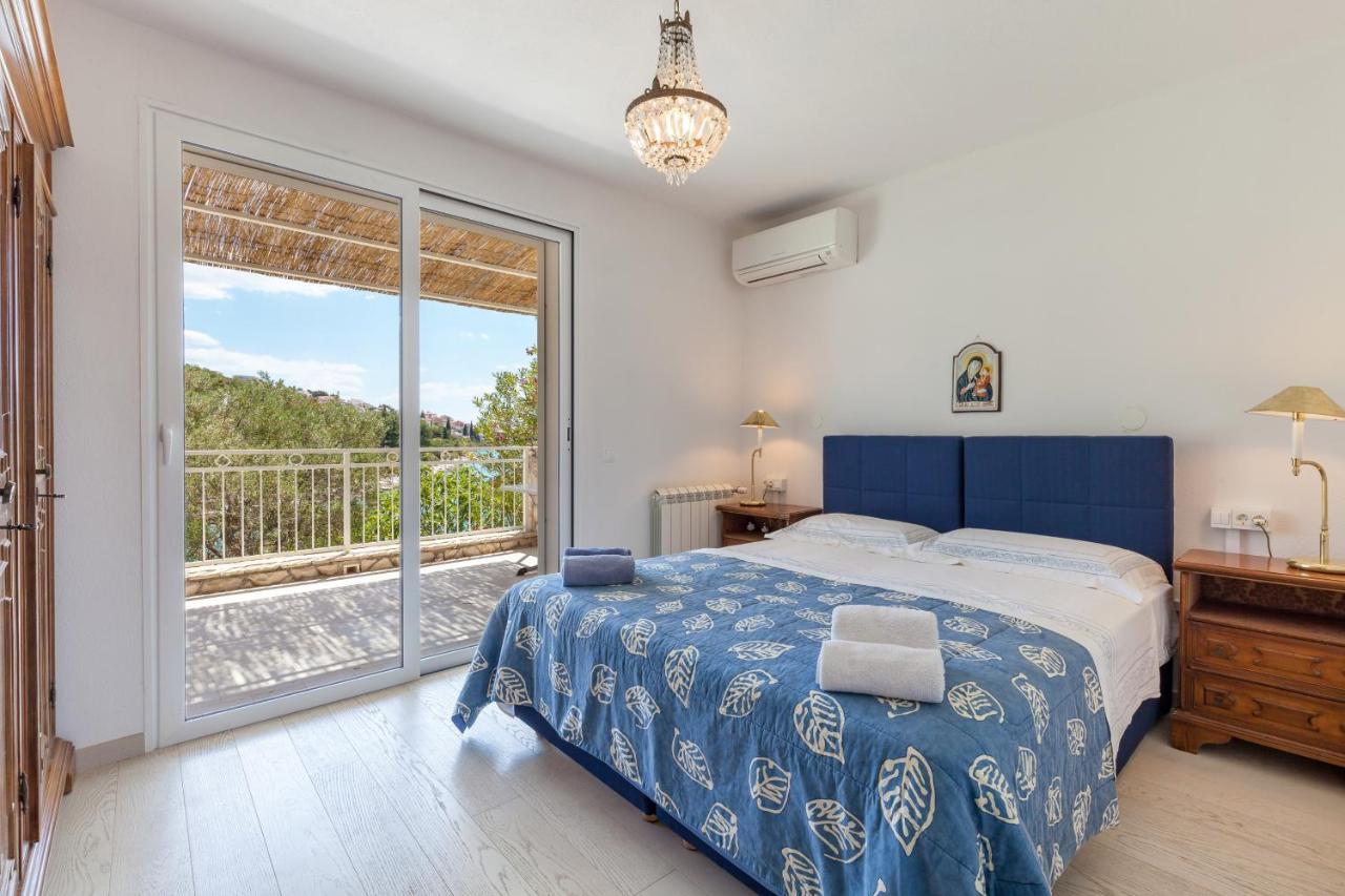 Holiday Home Duje Трогир Экстерьер фото