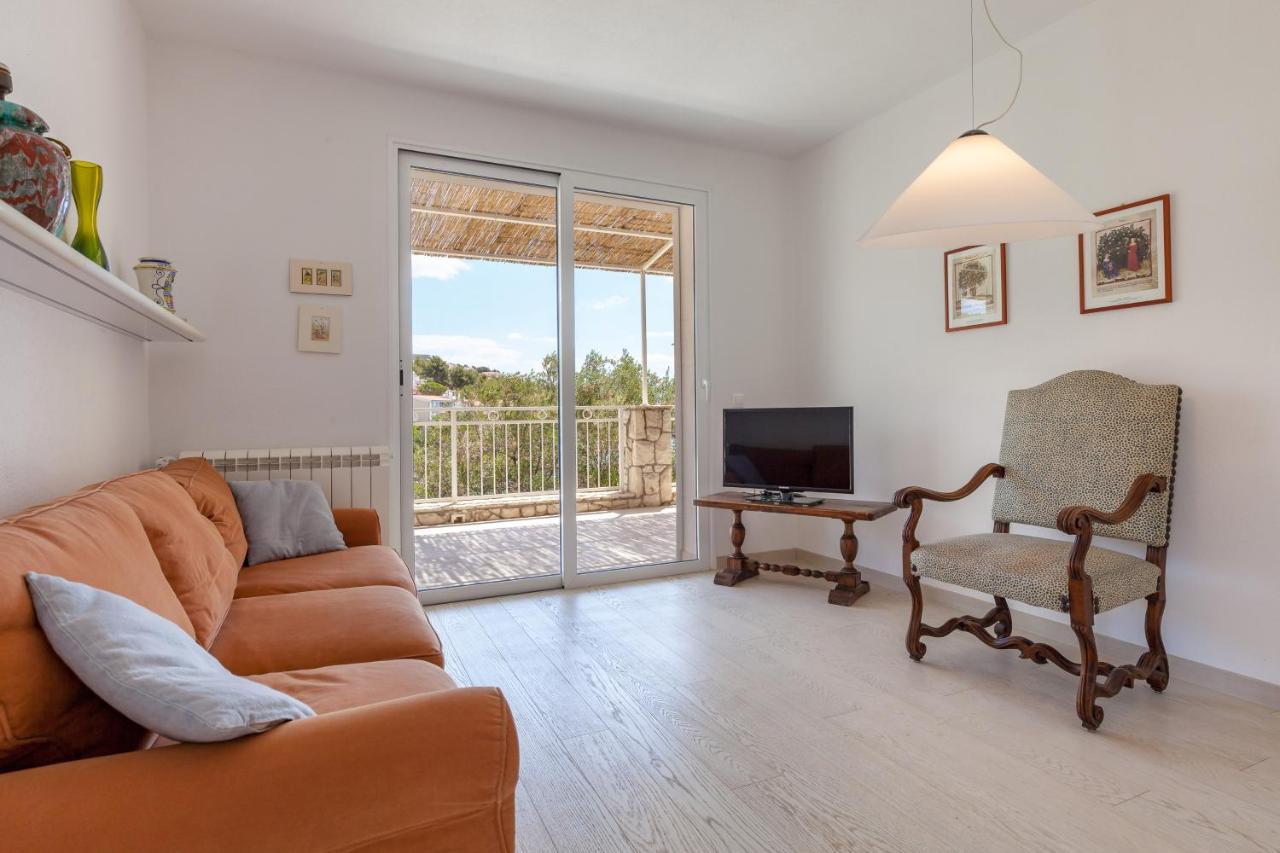 Holiday Home Duje Трогир Экстерьер фото