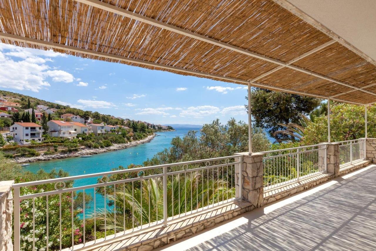 Holiday Home Duje Трогир Экстерьер фото