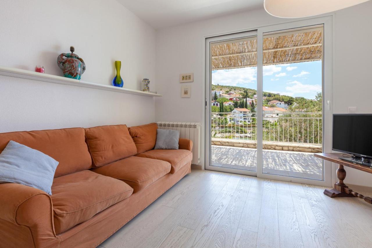 Holiday Home Duje Трогир Экстерьер фото